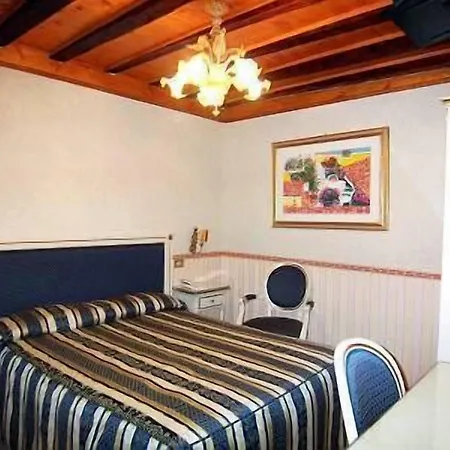 Alloggi Sardegna 2* Venezia